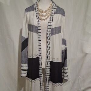 Elegant Women's Black and White Sweater